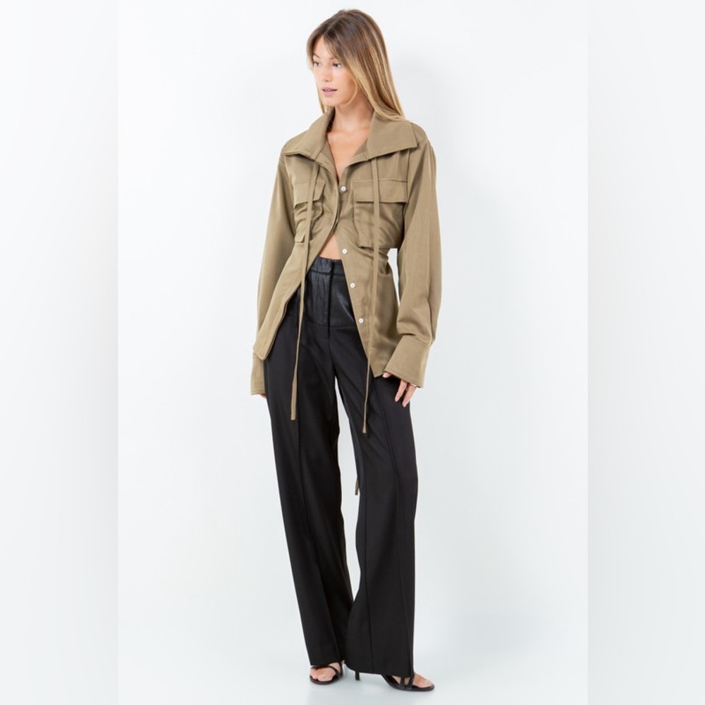 Khaki Button-Up Women's Top - Picture 5 of 6